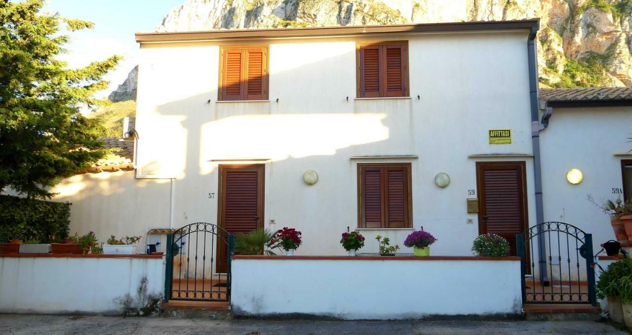 Apartment Mini Monaco Castelluzzo Exterior foto